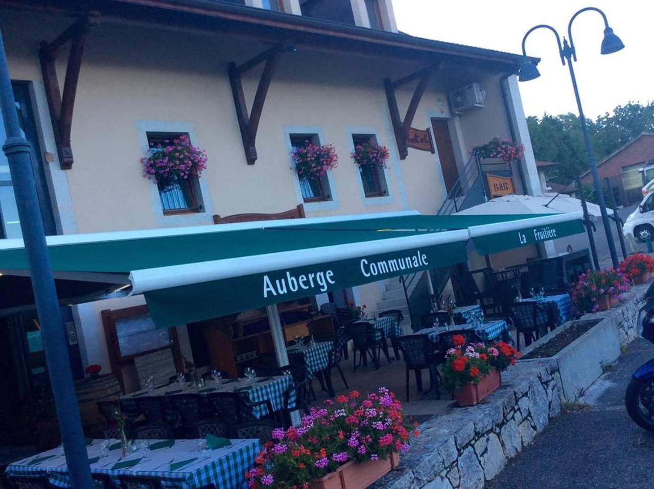 Auberge Communale De La Fruitiere Peron Exterior photo
